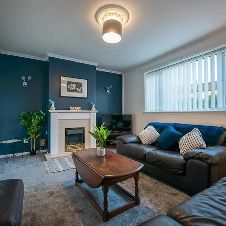 Tranmere House By Horizon Stays *