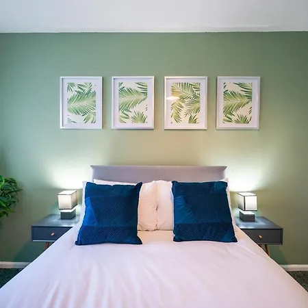 Tranmere House By Horizon Stays Middlesbrough