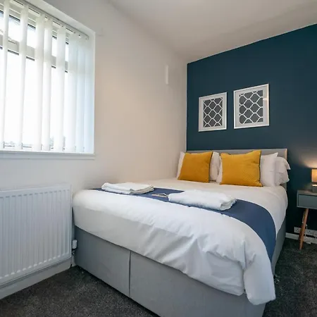 Tranmere House By Horizon Stays